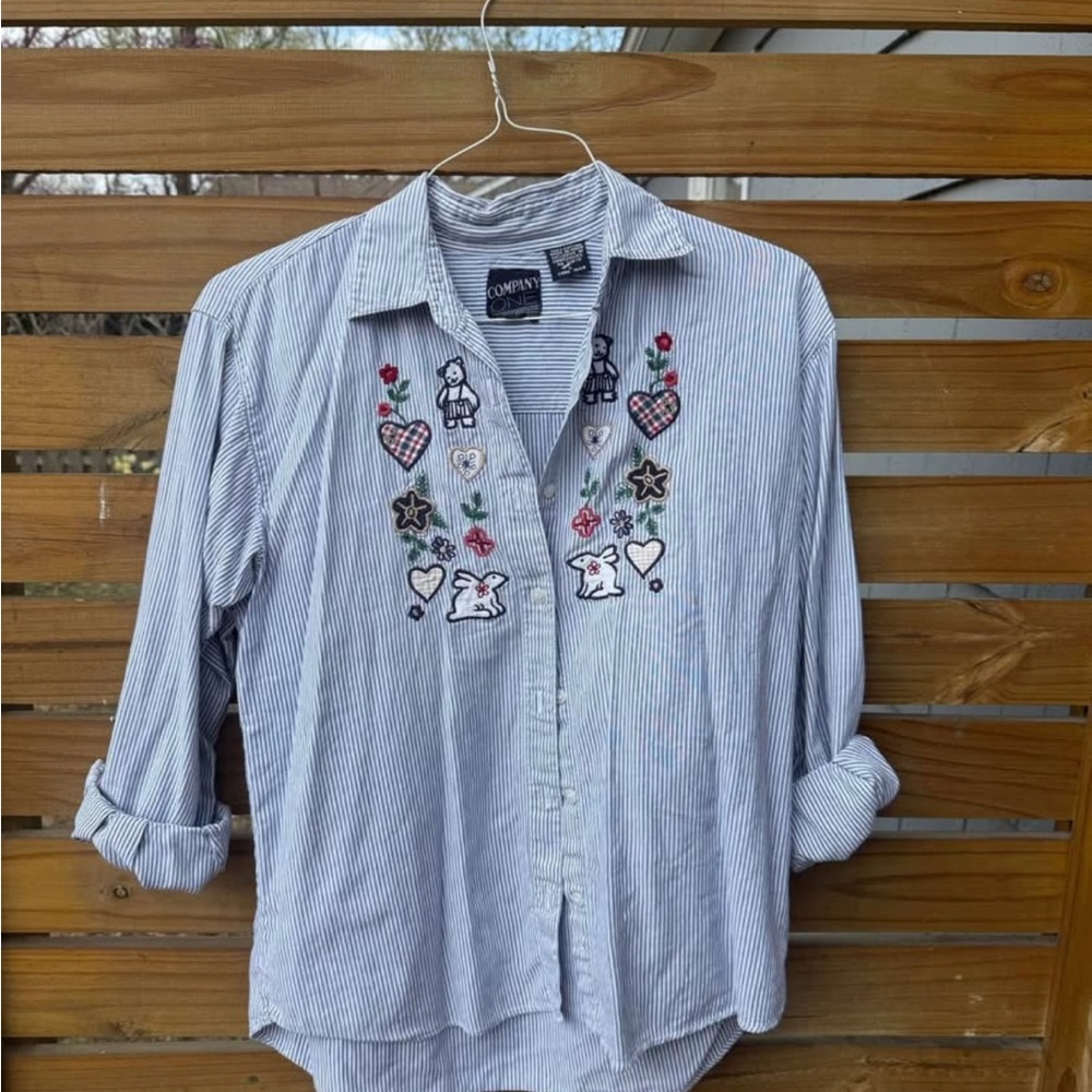 Women’s Vintage Striped Button-Up Shirt with Embroidery